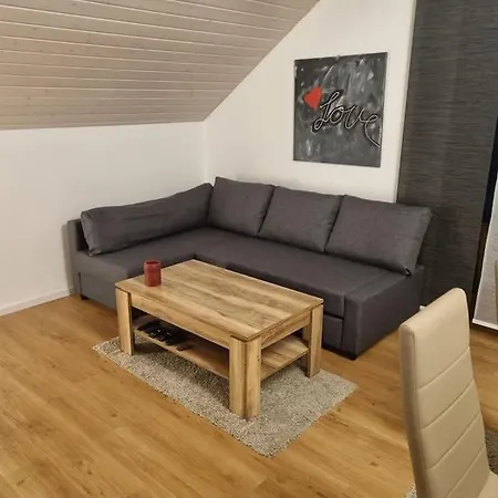 Daire Gemuetliche 90qm Am Waldrand Thierhaupten